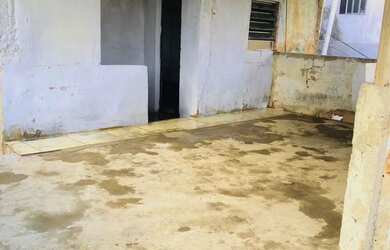 Imagem 4: Aluga-se casa. Varanda, Área de serviço, 1 Banheiroe2 Dormitórios