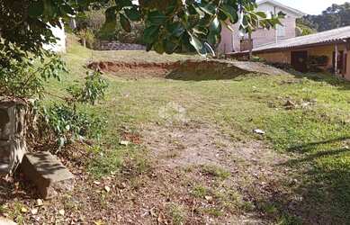 Imagem 16: Terreno 300 M², pronto para construir, localizado no Bairro Dutra Gramado...