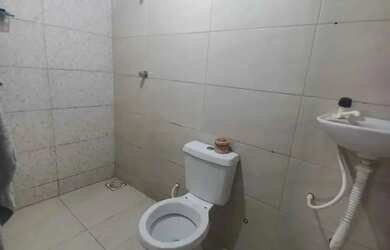 Imagem 7: CASA LINDA 40 HORAS / C. 15m² de Área, 2 Vagas na garageme2 Dormitórios