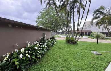 Imagem: O apartamento possui 3 Dormitórios, 1 Banheiro, 1 Vaga na garagem