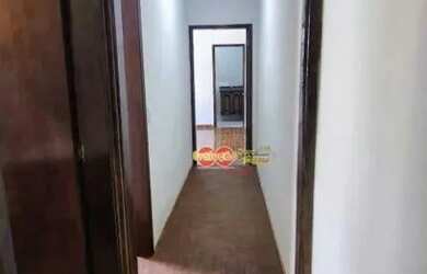 Imagem 11: Casa - Jardim Lúcia. Varanda, 132m² de Área, 2 Vagas na garageme3 Dormitórios