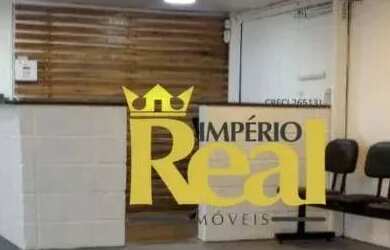 Imagem: O depósito possui 5 Vagas na garagem, 140m² de Área e está