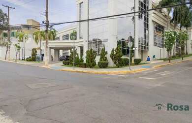 Imagem: O apartamento possui 3 Dormitórios, 5 Banheiros, 3 Vagas na