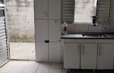 Imagem: A casa possui 2 Dormitórios e está localizado em Ceilândia