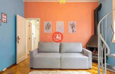 Imagem: A casa possui 5 Dormitórios, 3 Banheiros, 270m² de Área e