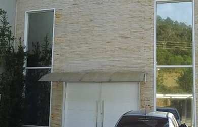 Imagem 2: Loft em Guarujá. Varanda, 200m² de Área, 4 Vagas na garageme1 Dormitório