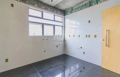 Imagem 5: Cobertura em Auxiliadora. Piscina, Churrasqueira, 158m² de Áreae2 Vagas...