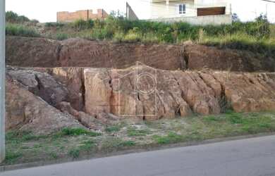 Imagem: O terreno possui 345m² de Área e está localizado em Chácaras