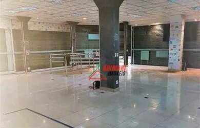 Imagem: O depósito possui 241m² de Área e está localizado em Pinheiros