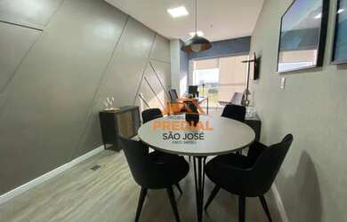 Imagem: O depósito possui 2 Vagas na garagem, 62m² de Área e está