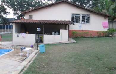 Imagem: O terreno possui 10.000m² de Área e está localizado em Açude