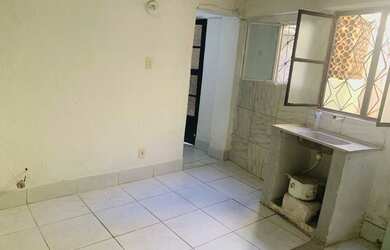 Imagem: A casa possui 1 Dormitório, 1 Banheiro, Imóvel novo e está