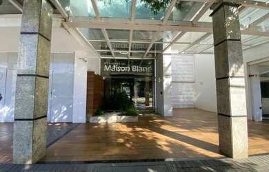 Imagem: O apartamento possui 3 Dormitórios, 5 Banheiros, 3 Vagas na