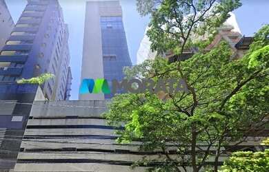 Imagem: O depósito possui 4 Vagas na garagem e 524m² de Área e está