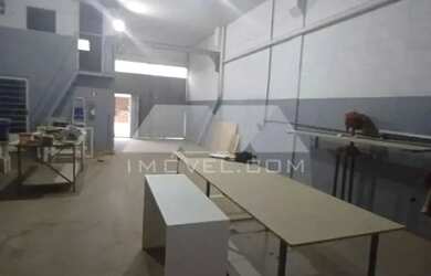 Imagem: O depósito possui 210m² de Área e está localizado em Jardim