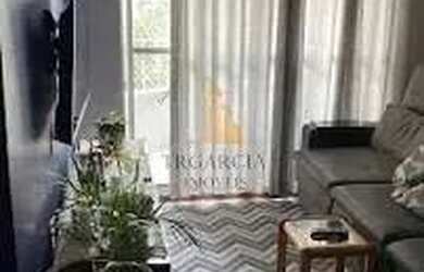 Imagem: O apartamento possui 3 Dormitórios, 1 Banheiro, 1 Vaga na garagem