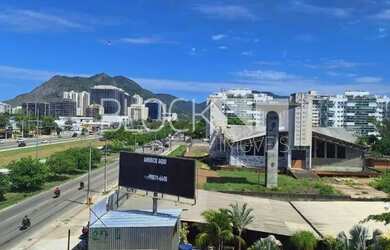 Imagem: O depósito possui 1 Vaga na garagem, 22m² de Área e está