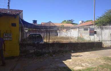 Imagem: O terreno possui 220m² de Área e está localizado em Conjunto