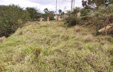 Imagem: A casa possui 3.000m² de Área e está localizado em Bosque