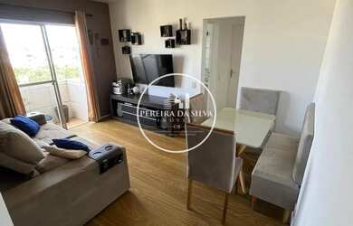 Imagem: O apartamento possui 2 Dormitórios, 1 Banheiro, 1 Vaga na garagem