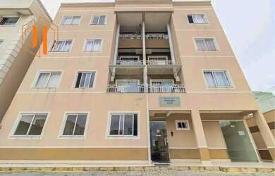 Imagem: O apartamento possui 3 Dormitórios, 1 Banheiro, 1 Vaga na garagem