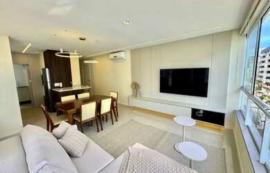 Imagem 11: 3 dormitórios mobiliado e decorado com sacada de frente na Zona Nova...