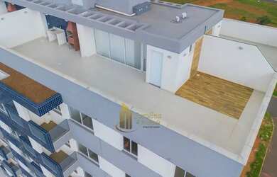 Imagem: O apartamento possui 3 Dormitórios, 2 Banheiros, 2 Vagas na