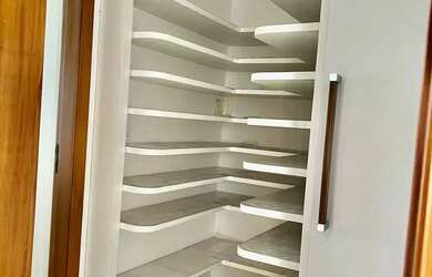 Imagem 9: Imóvel para venda possui 220 metros quadrados com 3 quartos em Praia...