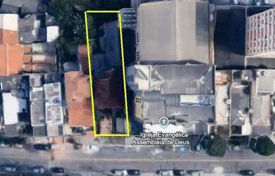 Imagem: O terreno possui 400m² de Área e está localizado em Vila