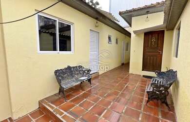 Imagem: O apartamento possui 1 Dormitório, 1 Banheiro, 30m² de Área