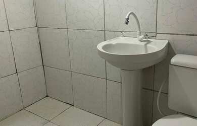 Imagem 7: Casa a venda. 1 Banheiroe2 Dormitórios