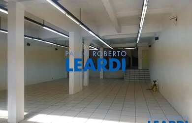 Imagem: O depósito possui 380m² de Área e está localizado em Centro