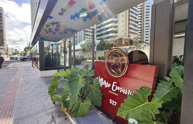 Imagem: O apartamento à venda possui 3 Dormitórios, 5 Banheiros, 3