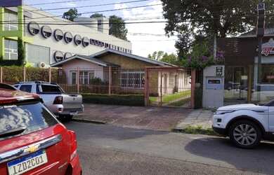 Imagem 6: Casa em Tristeza. Piscina, Churrasqueira, 300m² de Áreae5 Vagas na garagem