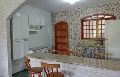 Imagem: Alugo casa pra temporada em cabo frio. Valor a combinar