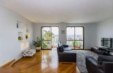 Imagem: O apartamento possui 3 Dormitórios, 4 Banheiros, 3 Vagas na