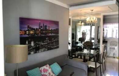 Imagem: A casa possui 3 Dormitórios, 3 Banheiros, 3 Vagas na garagem