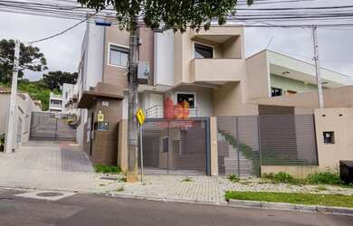 Imagem: A casa em condomínio possui 3 Dormitórios, 3 Banheiros, 2