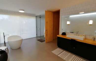 Imagem 15: Casa Projeto Gui Mattos. Piscina, Guarda roupa, 700m² de Áreae4 Vagas...