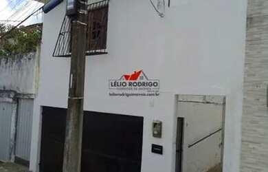 Imagem: A casa possui 3 Dormitórios, 3 Banheiros, 1 Vaga na garagem