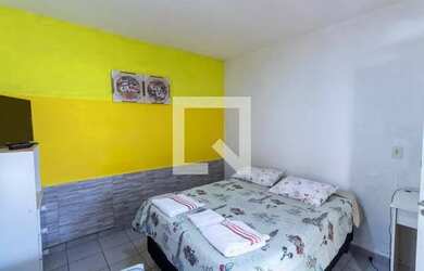 Imagem: A casa possui 1 Dormitório, 1 Banheiro, 35m² de Área e está