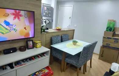 Imagem: O apartamento possui 2 Dormitórios, 2 Banheiros, 1 Vaga na