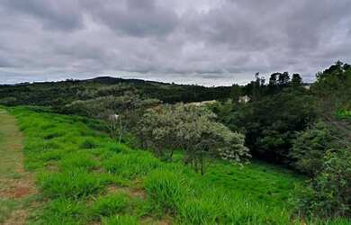 Imagem: O terreno possui 1.650m² de Área e está localizado em Cachoeira