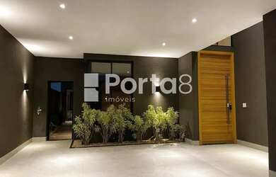 Imagem 3: Casa à venda no Gaivota 2 - Vista livre, piscina aquecida e energia solar