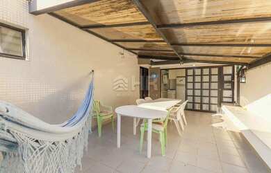 Imagem 14: Apartamento com 02 dormitórios sendo 01 suíte e 01 vaga de garagem Caiobá