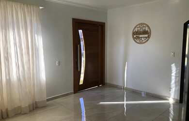 Imagem 4: Vende-se Casa. Piscina, Churrasqueira, Ar-condicionadoeÁrea de serviço