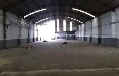 Imagem: O depósito possui 5 Vagas na garagem, 1.188m² de Área e