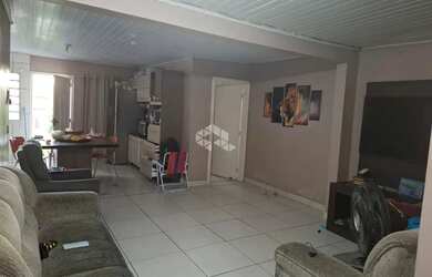 Imagem 5: Casa 5 dormitórios à venda no Bairro Juscelino Kubitschek em Santa Maria...