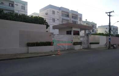 Imagem: O apartamento possui 3 Dormitórios, 1 Banheiro, 1 Vaga na garagem