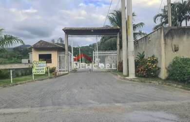 Imagem: O terreno possui 200m² de Área e está localizado em Campo